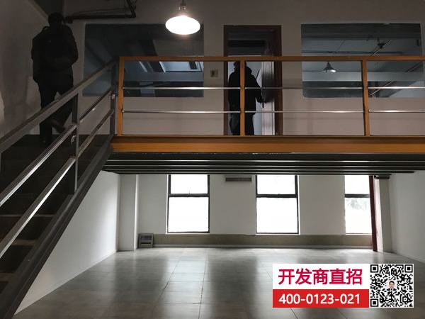 g1778 地铁一号线共富新村站 一楼180平小面积独立复式办公楼研发楼展厅出租