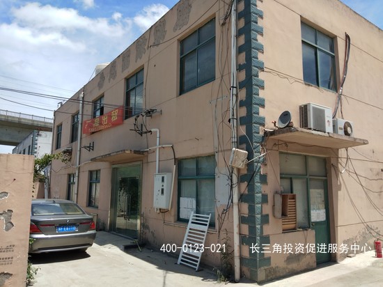g2084 上海市闵行区申港支路 近银都路 1100平厂房办公楼出租 仓库 汽车改装维修